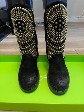 Elena Iachi studded suede boots   Made in Italy